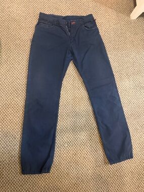 Relaxed Fit Men's Navy Jeans - Casual Everyday Wear